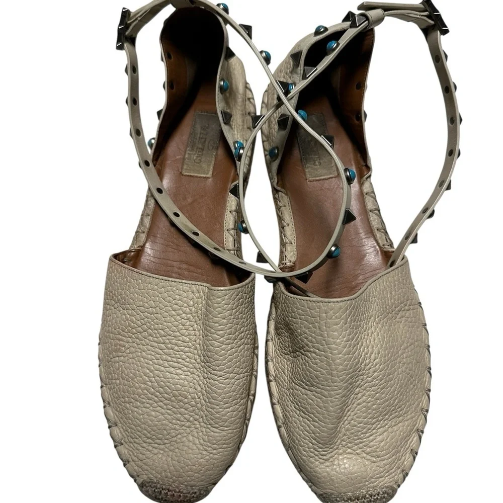 Valentino elegant cream